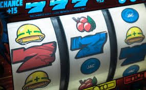 Tampilan platform s24 sportsbook dan slot online di layar mobile Indonesia